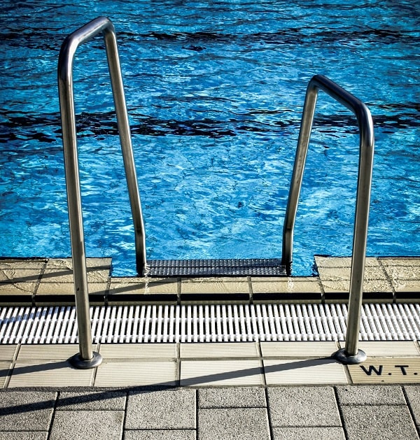 les bienfait de la piscine chez les personnes âgées