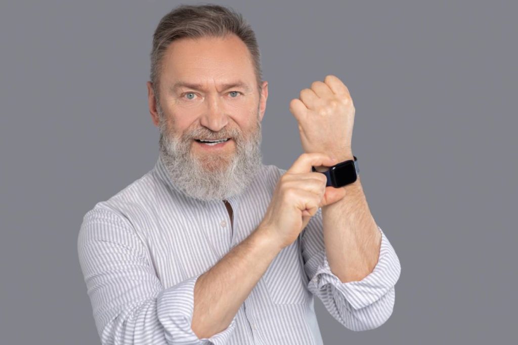 Meilleure montre connectée sénior en téléassistance