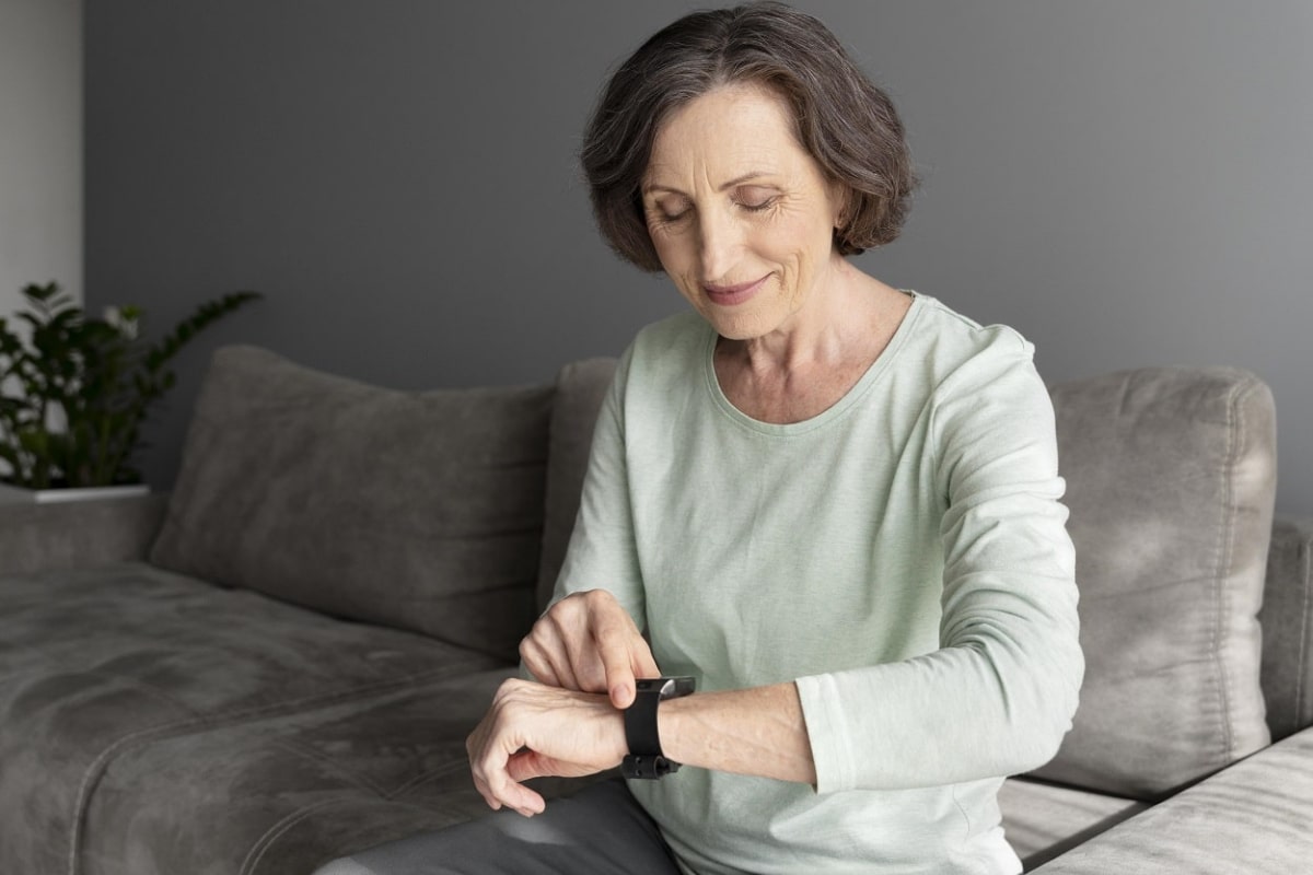 Technologie de la montre connectée pour la sécurité des séniors